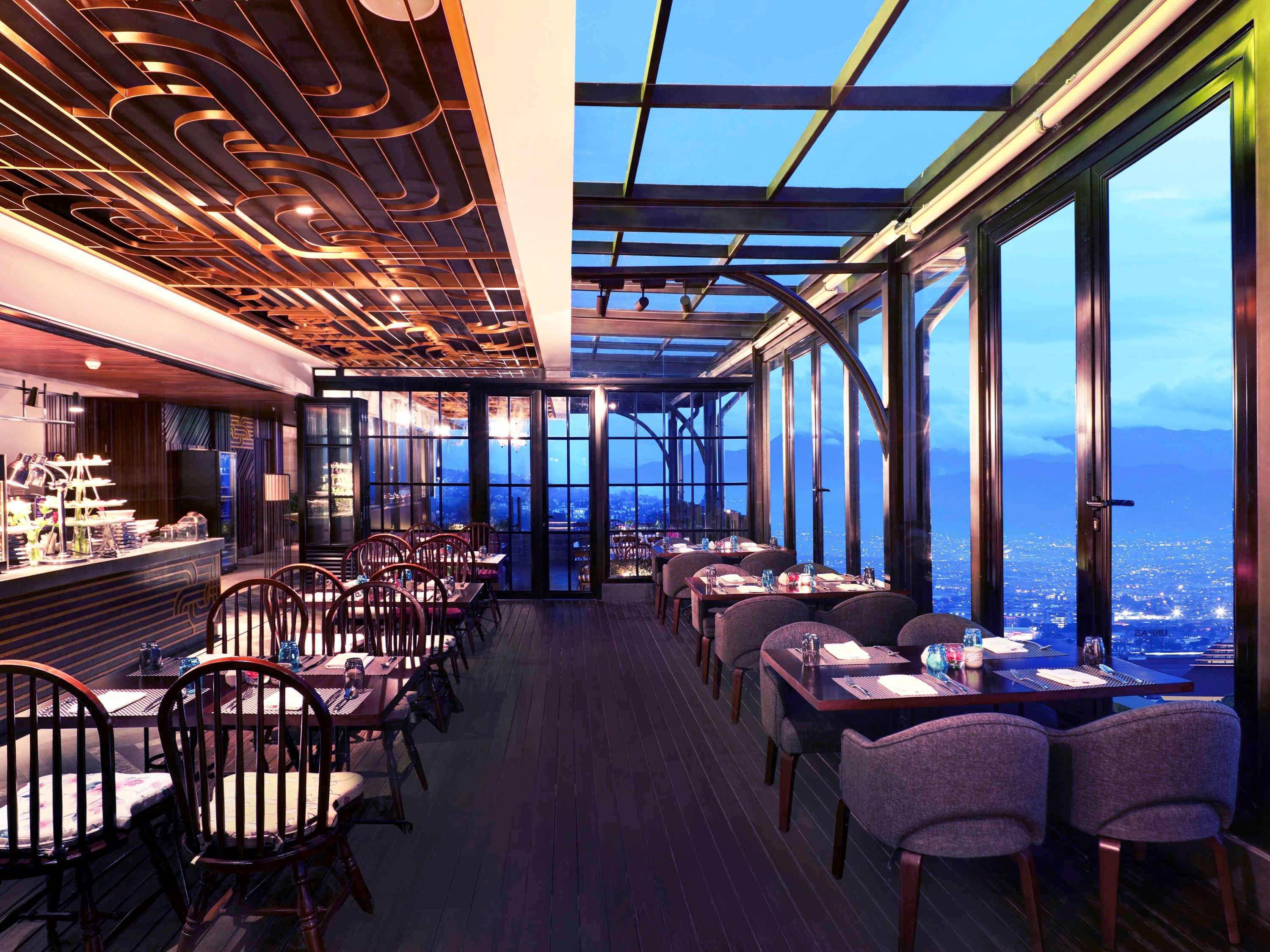 Grand Mercure Bandung Setiabudi Exterior photo