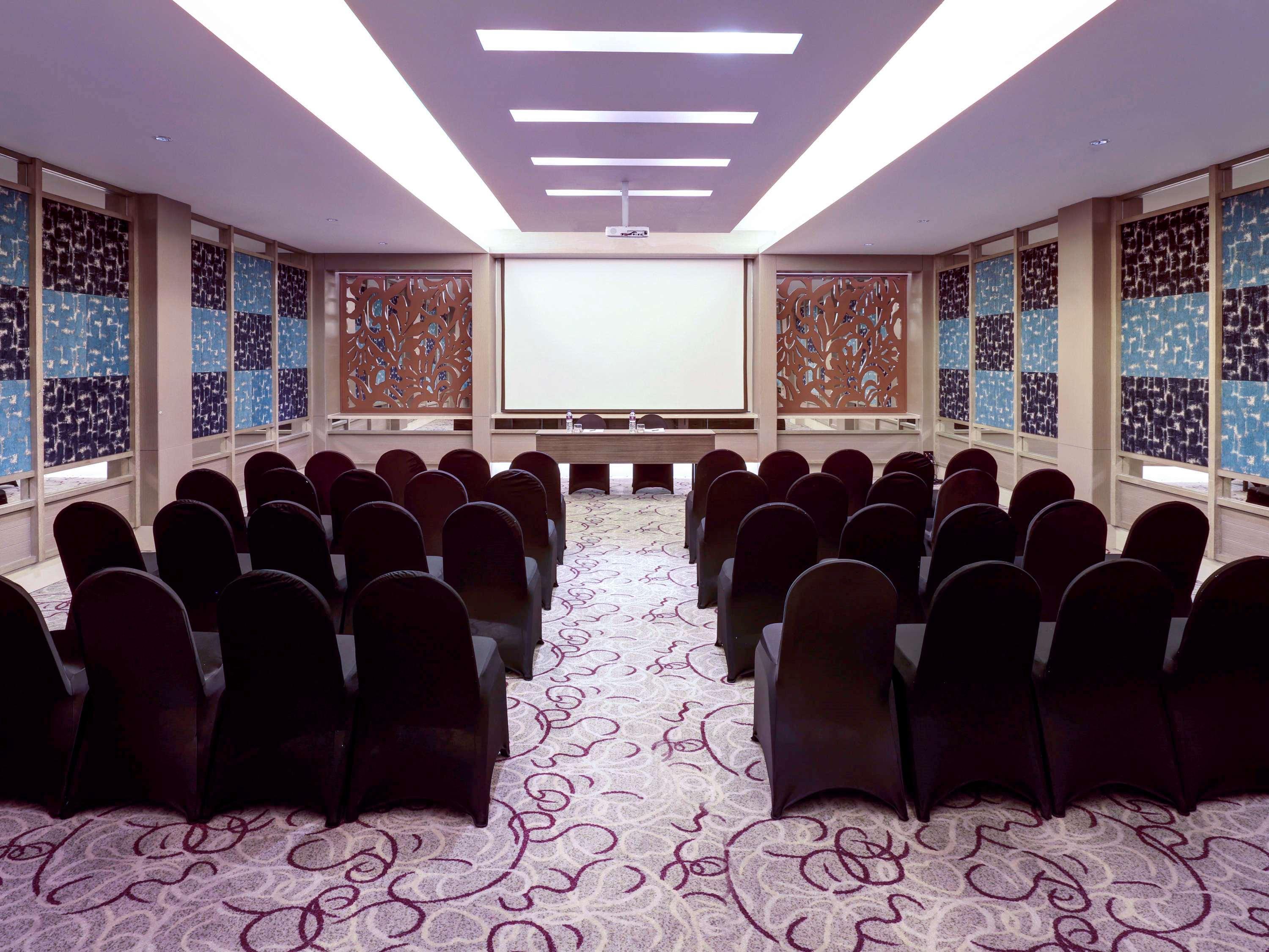 Grand Mercure Bandung Setiabudi Exterior photo