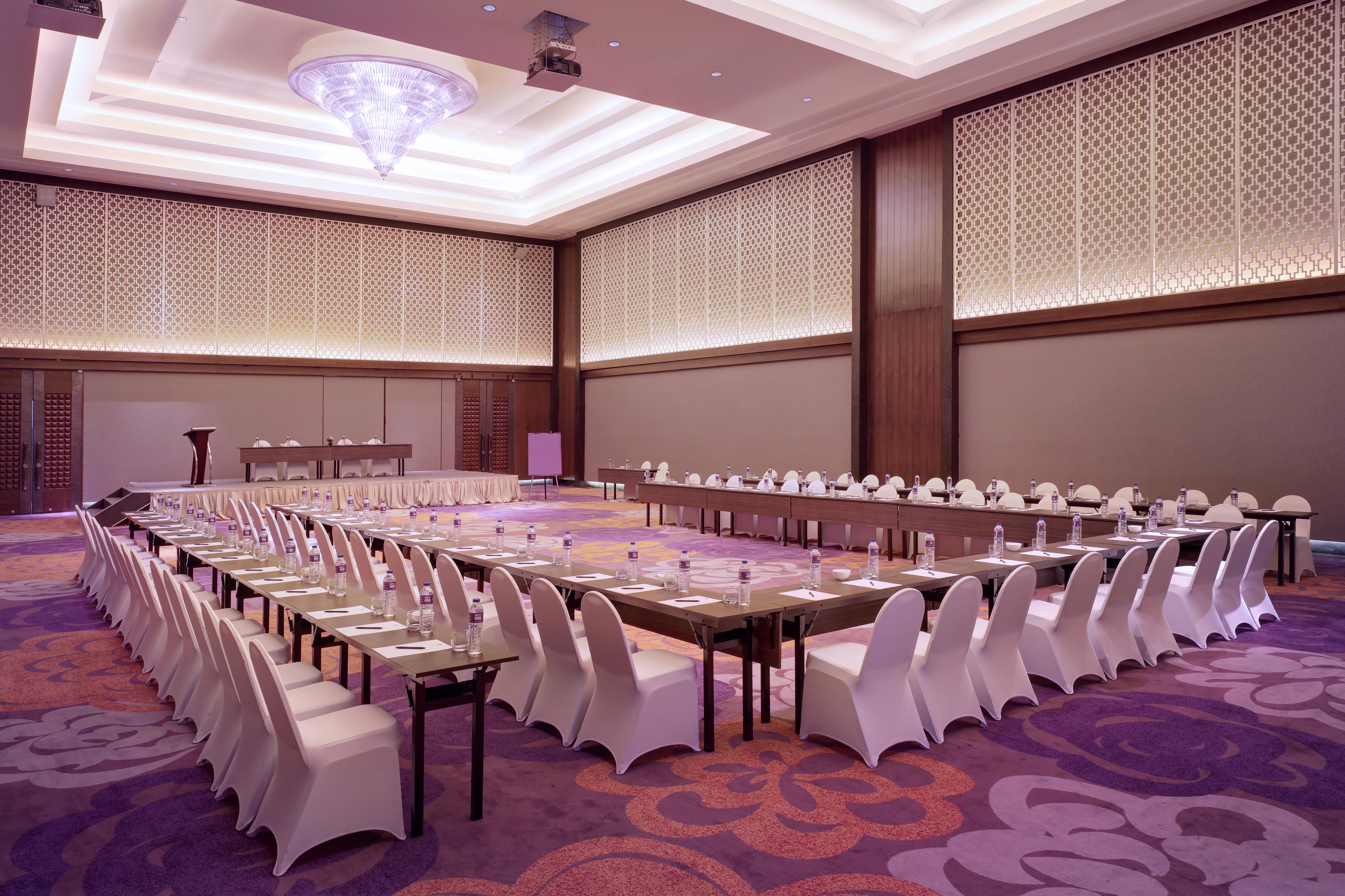 Grand Mercure Bandung Setiabudi Exterior photo