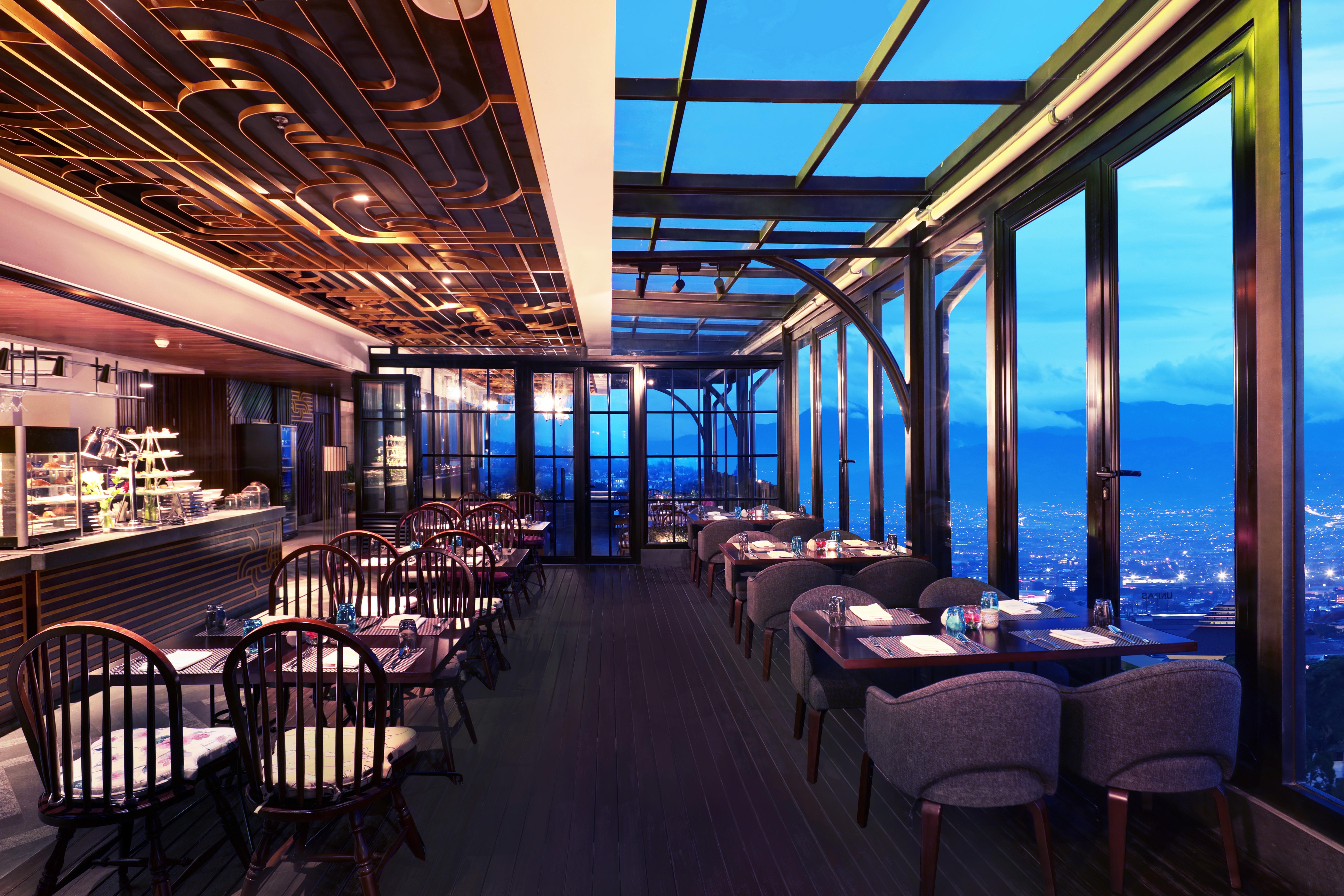 Grand Mercure Bandung Setiabudi Exterior photo