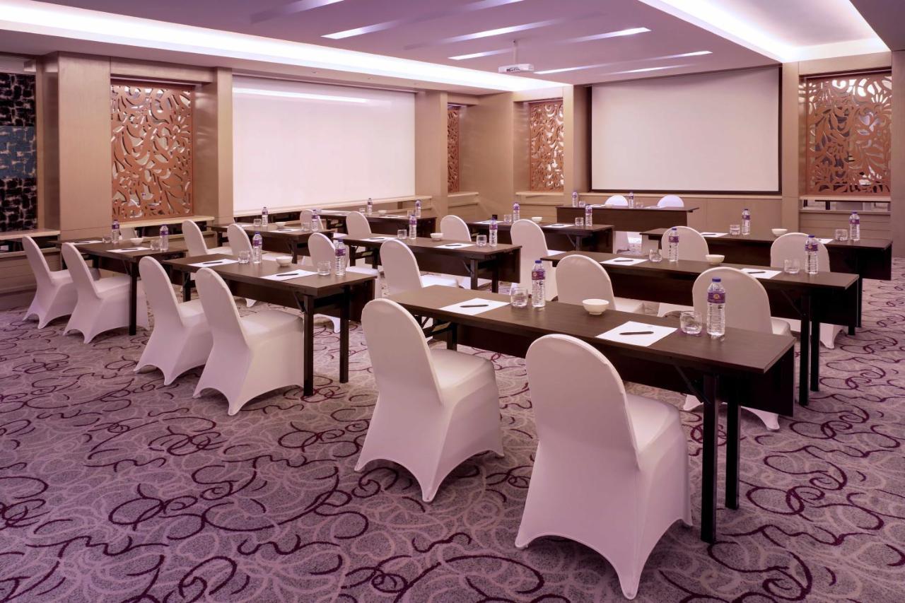 Grand Mercure Bandung Setiabudi Exterior photo